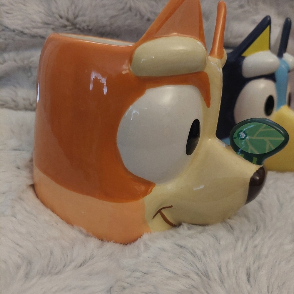 New Bluey Oversized Mug W/ Chilli Heeler Mug ADORABLE! VIRAL - Picture 2 of 9